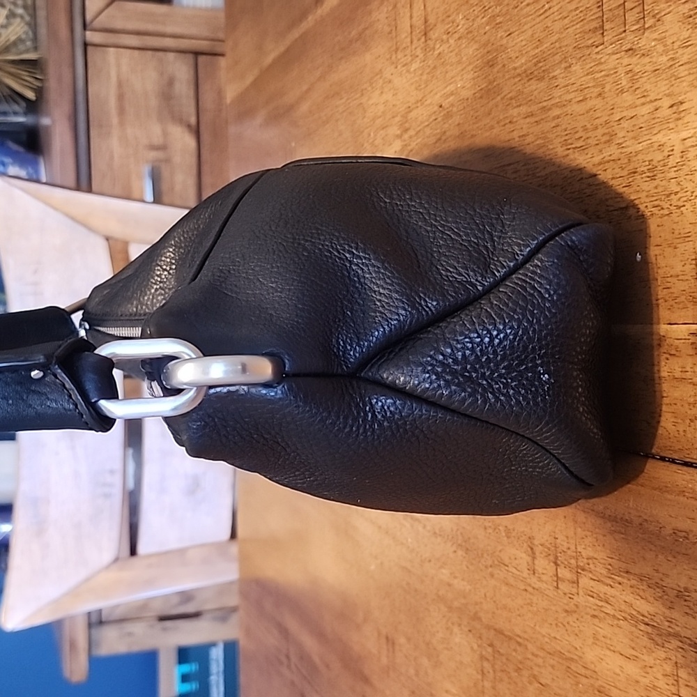 Calvin Klein Black Shoulder Bag with Geometric Design - Picture 4 of 16